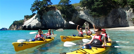 Cathedral Cove Classic Kayak Tour, Hahei Beach