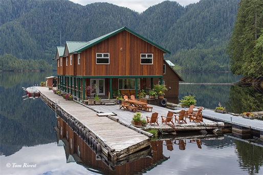Great Bear Nature Lodge By World Journeys