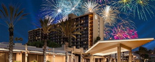 Sheraton Park Hotel at the Anaheim Resort