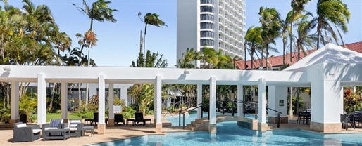 Crowne Plaza Surfers Paradise