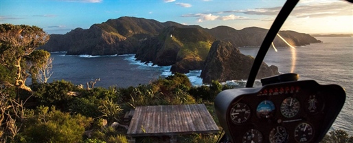 Eagles Nest & Exclusive Hole in the Rock Landing